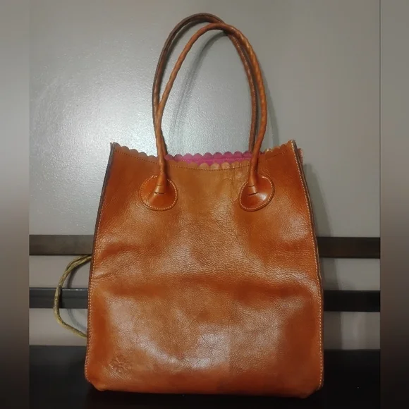 Patricia Nash Cut Out Tooling Cavo Collection Tote in Cinnamon Leather - Picture 7 of 16